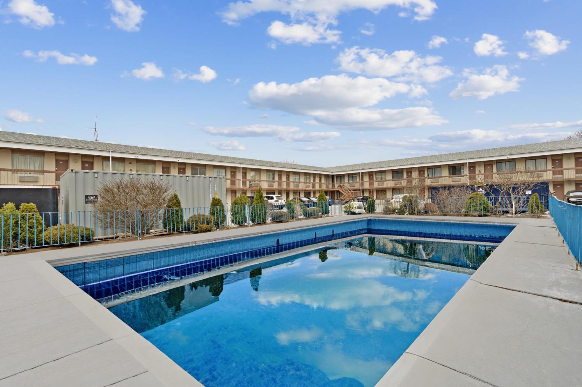Niagara Lodge & Suites Ngoại thất bức ảnh